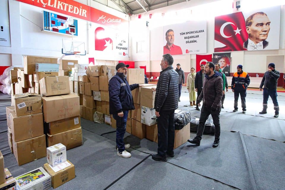 T&uuml;rkiye&rsquo;yi sarsan deprem felaketi ile birlikte başlatılan yardım kampanyaları kapsamında