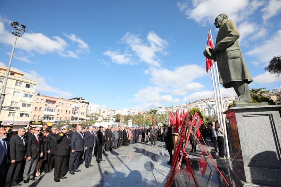 &Ccedil;anakkale Zaferi&rsquo;nin 108&rsquo;inci yıl d&ouml;n&uuml;m&uuml; ve Şehitleri Anma G&uuml;n&uuml; dolayısıyla