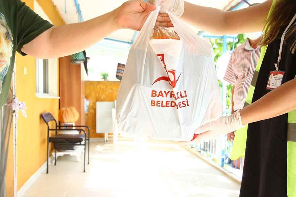 S&uuml;rd&uuml;r&uuml;lebilir sosyal projeler sayesinde, ihtiya&ccedil; sahibi Bayraklılıların derdine derman olan