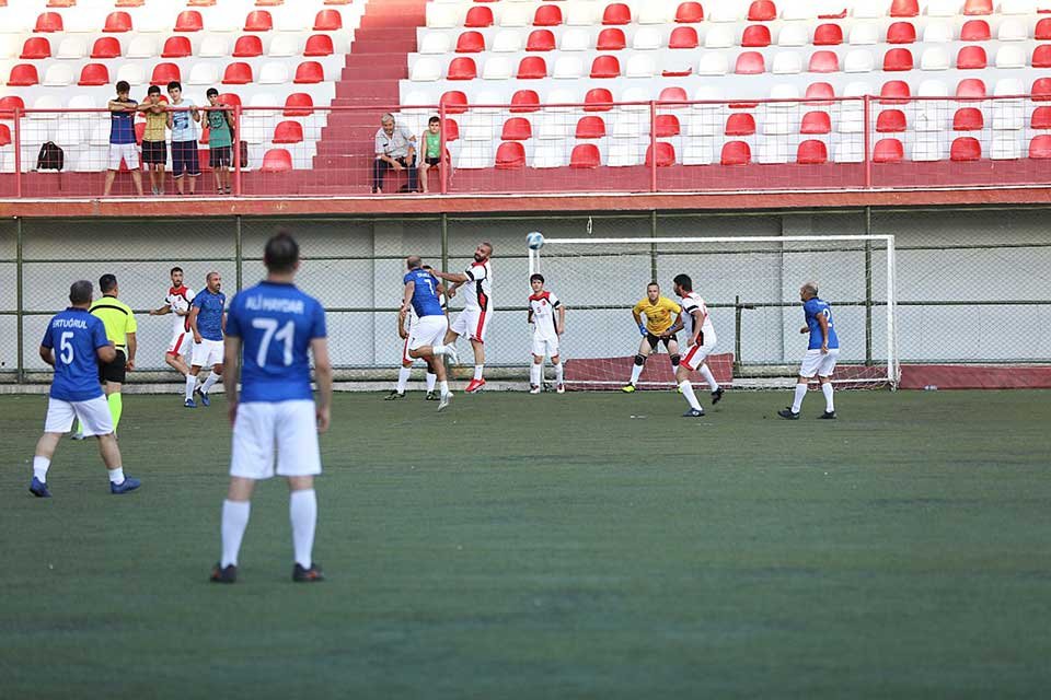 Bayraklı Belediyesi Spor İşleri Müdürlüğü tarafından her yıl geleneksel olarak