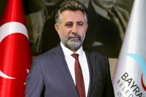 Cumhuriyet'in ilanının 98'inci yılı Bayraklı Belediyesi tarafından d&uuml;zenlenen &ccedil;eşitli etkinliklerle