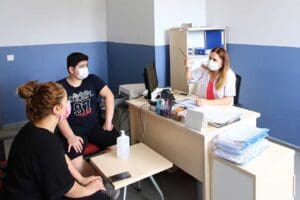 Bayraklı Belediyesi Sosyal Etkinlik Merkezi'nde eğitim g&ouml;rerek Liselere Giriş Sınavı