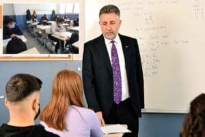 Bayraklı Belediyesi Sosyal Etkinlik Merkezi&rsquo;nde &uuml;cretsiz lise ve &uuml;niversite sınavlarına&nbsp;hazırlık