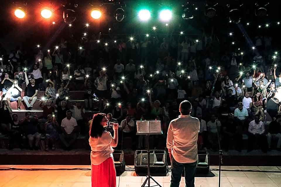 Bayraklı Belediyesi, yaz konserleri kapsamında protest ve &ouml;zg&uuml;n m&uuml;ziğin &uuml;nl&uuml;