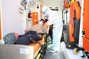 Bünyesindeki iki sağlık evi ve 6 ağız-diş kliniği ile her