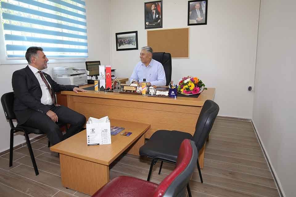 Bayraklı&rsquo;ya daha modern ve merkezi konumda muhtarlık hizmet binaları kazandırmak