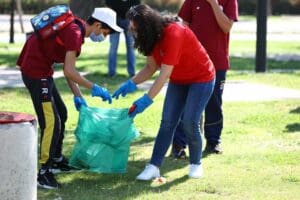 Bayraklı Belediyesi Spor İşleri M&uuml;d&uuml;rl&uuml;ğ&uuml;'n&uuml;n, engelli bireylere y&ouml;nelik d&uuml;zenlediği farkındalık