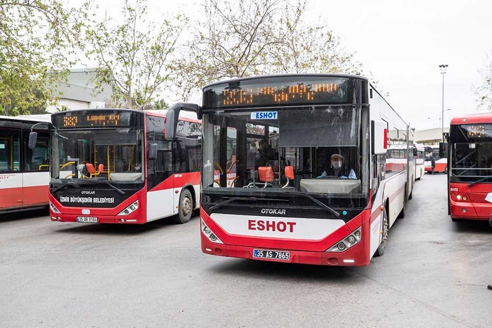 İzmir B&uuml;y&uuml;kşehir Belediyesi, Kurban Bayramı s&uuml;resince toplu ulaşım ara&ccedil;larında y&uuml;zde