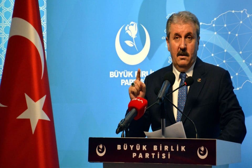 B&uuml;y&uuml;k Birlik Partisi (BBP) Genel Başkanı Mustafa Destici, Cumhur İttifakı'na
