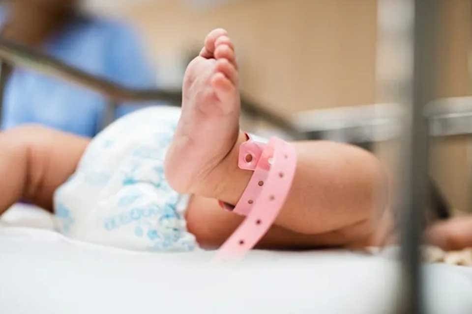 İzmir'de ge&ccedil;en yılın temmuz ayında 30 g&uuml;nl&uuml;k bir bebeğe Hepatit-B