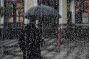 Meteoroloji'nin hava durumu tahminlerine g&ouml;re bug&uuml;n hafif hafif kendini g&ouml;stermeye