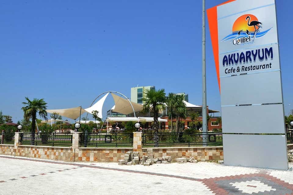 &Ccedil;iğli Belediyesi&rsquo;ne bağlı &Ccedil;iğli Gıda Şirketi iştiraki olan Akvaryum Kafe&rsquo;de