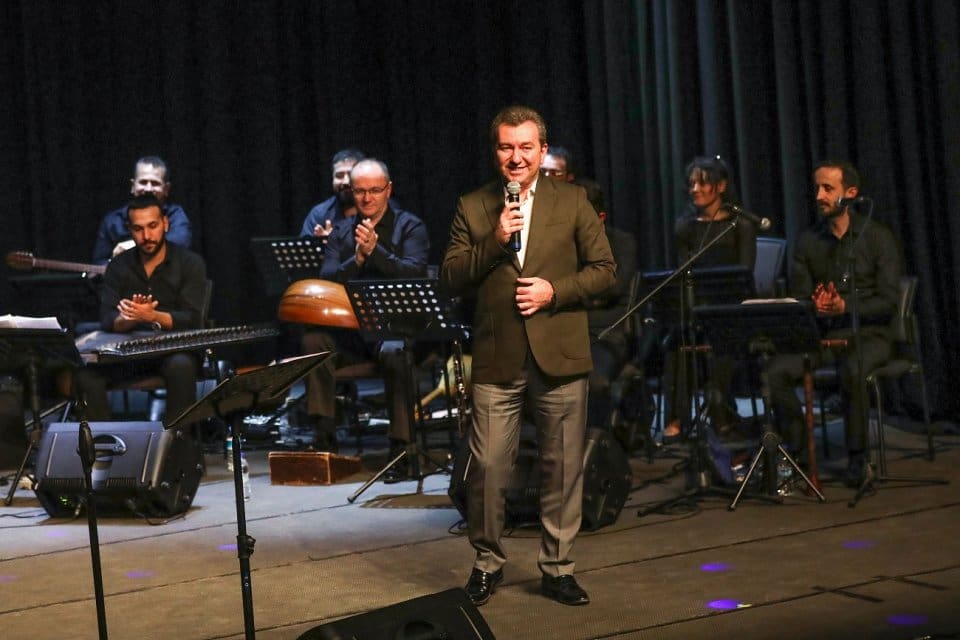 Bergama K&uuml;lt&uuml;r Merkezi, Ekim ayı itibariyle yeni sezon i&ccedil;in sahne