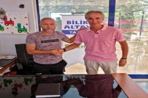 TFF 3'&uuml;nc&uuml; Lig'de başkanlık g&ouml;revine Bilir Altay'ın se&ccedil;ildiği Bergama Belediyespor,