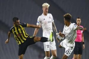 Spor Toto S&uuml;per Lig 7. hafta karşılaşmasında İstanbulspor'a konuk olan