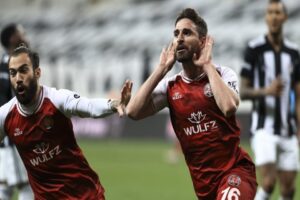 S&uuml;per Lig&rsquo;in 41. haftasında Lider Beşiktaş sahasında Karag&uuml;mr&uuml;k'e 2-1 yenildi.