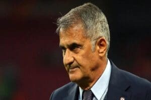 Beşiktaş, Hatayspor ma&ccedil;ının ardından yollarını ayırdığı Valerien Ismael'in yerine teknik
