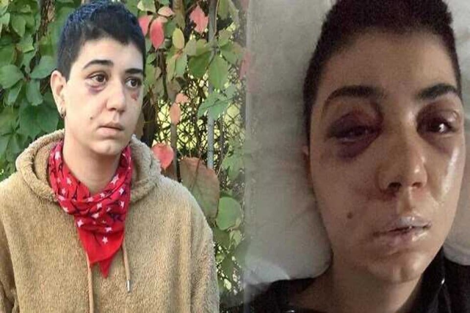 Beyoğlu'nda bir kadın, bir mekanın tuvaletinden &ccedil;ıkarken ge&ccedil;işi engellediği gerek&ccedil;esiyle