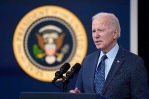 ABD Başkanı Joe Biden, ulusal g&uuml;venliğe tehdit oluşturmaya devam ettiğini