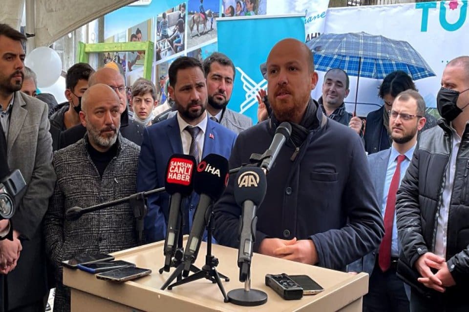 Samsun'da T&Uuml;GVA binasının a&ccedil;ılışına katılan Bilal Erdoğan, Batı'ya &ouml;zenmenin &ouml;zg&uuml;rl&uuml;k