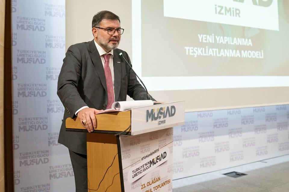 M&Uuml;SİAD İzmir Şubesi, 23. Olağan Genel Kurul sonrası Başkan Bilal