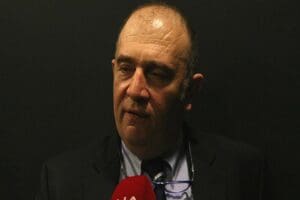 Bilim Kurulu &uuml;yesi Prof. Dr. Kara, aşıların Delta varyantı &uuml;zerindeki
