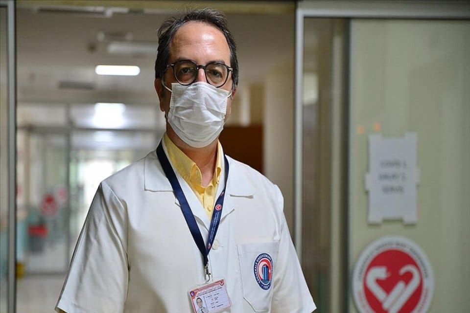Koronavir&uuml;s Bilim Kurulu &Uuml;yesi Prof. Dr. Alper Şener, 3 b&uuml;y&uuml;kşehirde