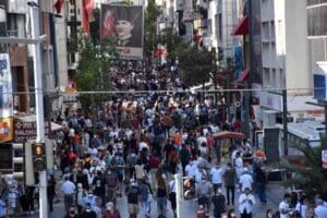 SAĞLIK Bakanlığı Koronavir&uuml;s Bilim Kurulu &Uuml;yesi Prof. Dr. Alper Şener,