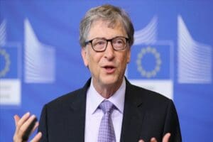 Microsoft'un kurucusu iş insanı Bill Gates, insanları gelecekte bekleyen salgınlarla