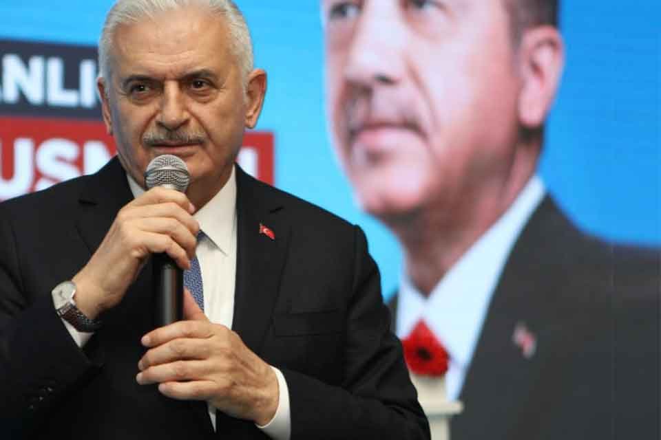 AK Parti Genel Başkanvekili ve İzmir Milletvekili Binali Yıldırım, gün