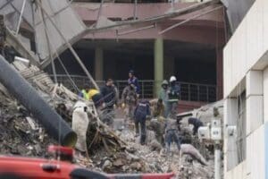 Merkez &uuml;ss&uuml; Kahramanmaraş olan depremlerin ardında Arnavutluk, 13 Şubat Pazartesi