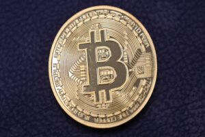 Kripto para birimlerinin en y&uuml;ksek hacimlisi Bitcoin son 24 saatte