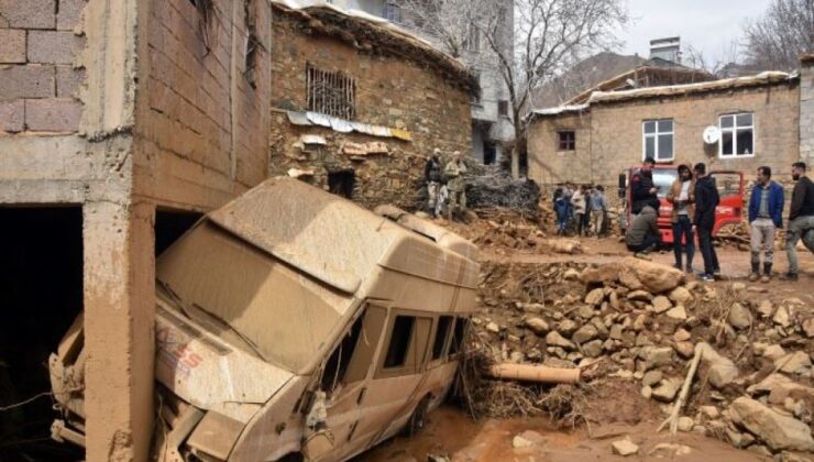 Bitlis’te sulama göleti taştı: Tarım alanları zarar gördü