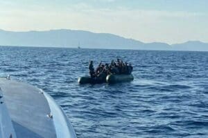 Muğla'nın Bodrum il&ccedil;esi a&ccedil;ıklarında Yunanistan unsurlarınca T&uuml;rk kara sularına geri