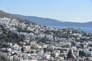 Muğla'nın Bodrum il&ccedil;esinde, kiralık villa ve konut fiyatları y&uuml;kselişe ge&ccedil;ti.