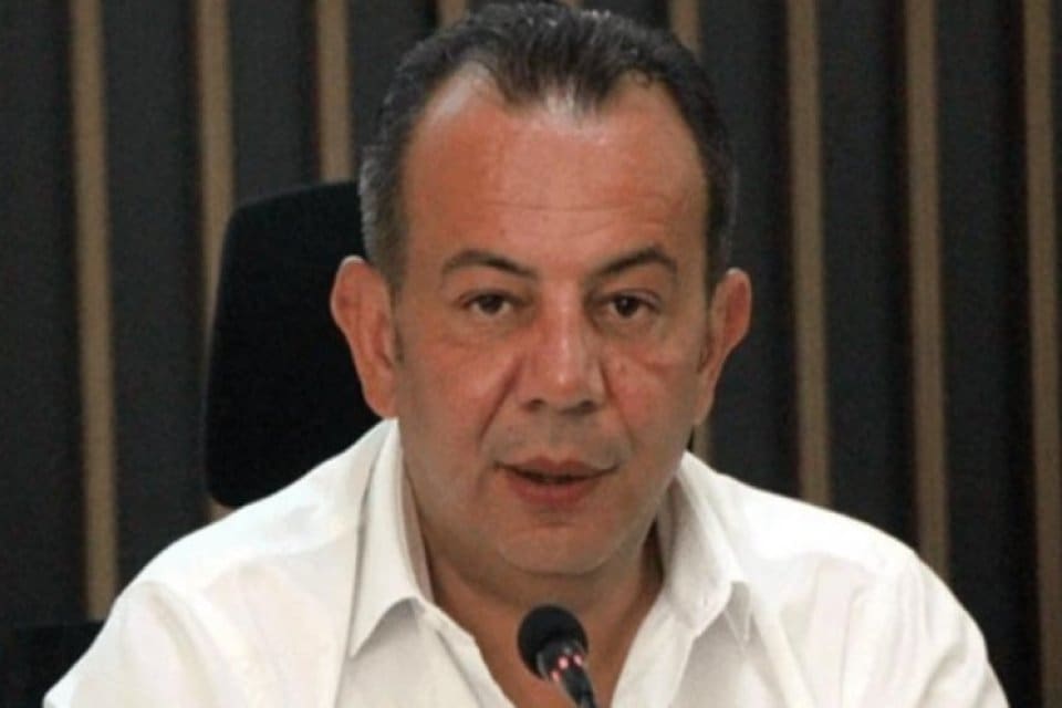 Bolu Belediye Başkanı &Ouml;zcan'ın makam şof&ouml;r&uuml; genel m&uuml;d&uuml;rl&uuml;ğe atandı. Bolu