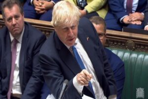 Sonbaharda koltuğunu bırakmaya hazırlanan İngiltere Başbakanı Boris Johnson, Avam kamarasında