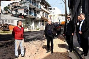 İl&ccedil;edeki yolları ve ulaşımı daha konforlu hale getirme hedefi doğrultusunda