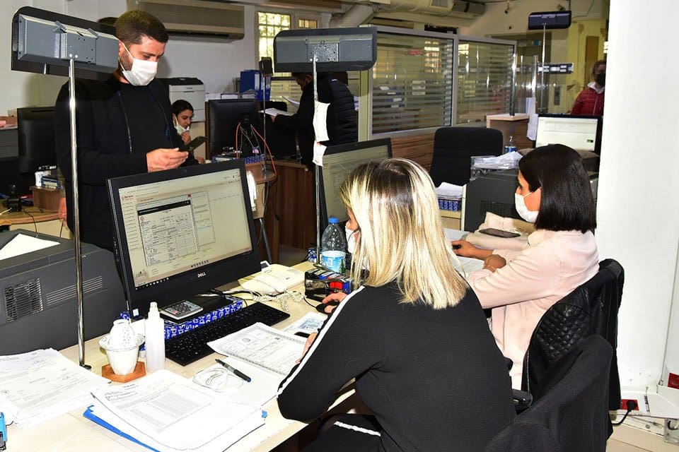 Bornova Belediyesi, Emlak, &Ccedil;evre Temizlik ve İlan Reklam Vergileri&rsquo;nin ilk