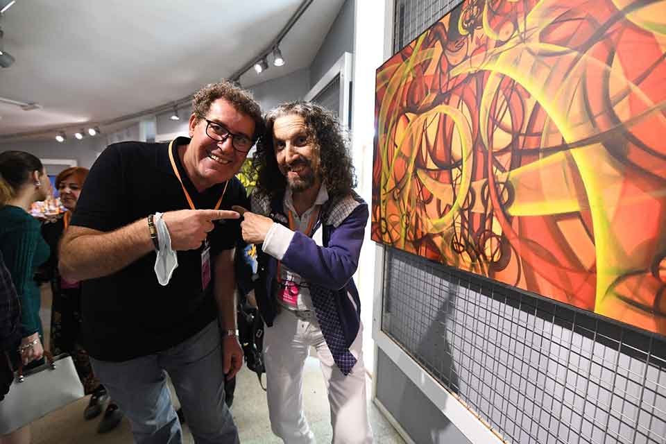 Bornova Belediyesi bu yıl Ressam Seba Uğurtan Genel Direkt&ouml;rl&uuml;ğ&uuml;nde, &lsquo;Domino