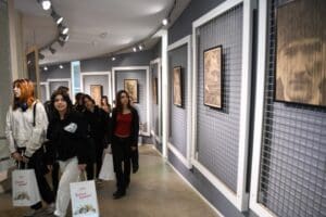 Bornova Belediyesi'nin "10 Kasım Atat&uuml;rk'&uuml; Anma Haftası Etkinlikleri" Resim Eğitmeni