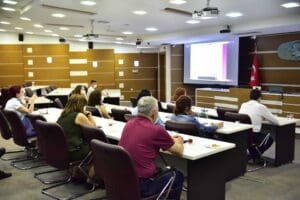 Ege &Uuml;niversitesi Tıp Fak&uuml;ltesi Temel Tıp Bilimleri B&ouml;l&uuml;m&uuml; Tıp Tarihi