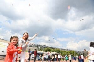 23 Nisan Ulusal Egemenlik ve &Ccedil;ocuk Bayramı Bornova&rsquo;da t&uuml;m g&uuml;n