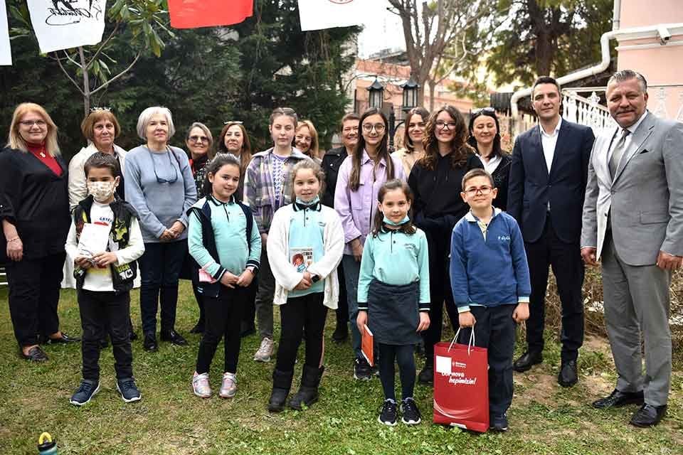 K&uuml;t&uuml;phane Haftası&rsquo;nın 58. Yılı Bornova&rsquo;da Bornova Belediyesi tarafından d&uuml;zenlediği etkinliklerle
