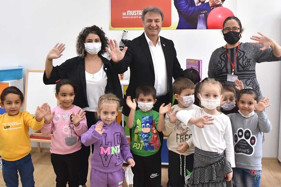 Bornova Belediyesi, &ouml;ğrencilerin yarıyıl tatillerini değerlendirmeleri ve keyifli zaman ge&ccedil;irmeleri