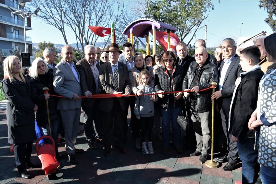 İzmir&rsquo;in eski siyaset&ccedil;ilerinden olan ve 2020 yılında hayata veda eden&nbsp;