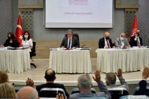 Bornova Belediyesi 30 Ekim Depremi&rsquo;nin Mucize Bebeği Ayda&rsquo;nın annesi Fidan