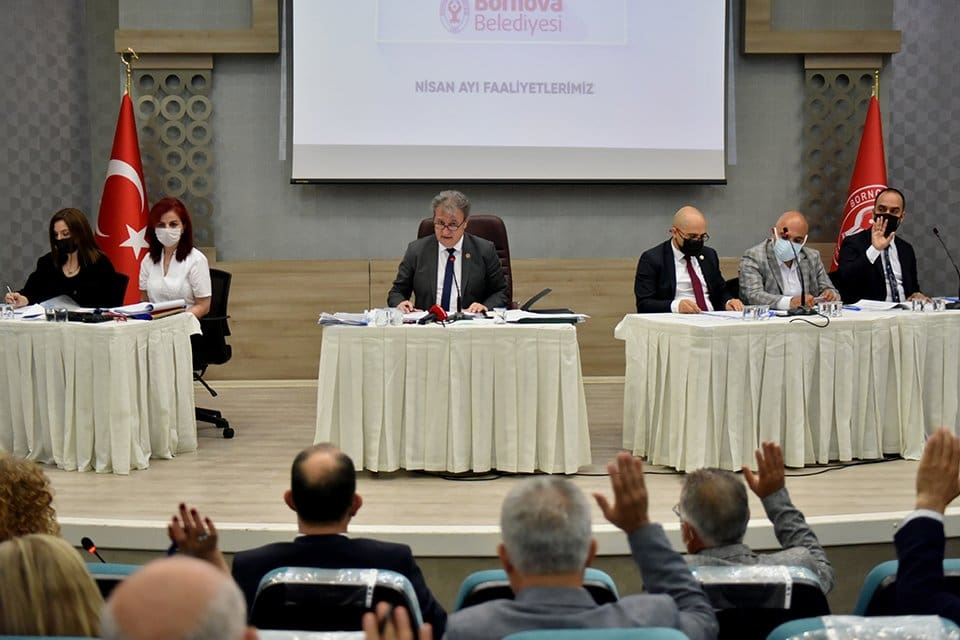 Bornova Belediyesi 30 Ekim Depremi&rsquo;nin Mucize Bebeği Ayda&rsquo;nın annesi Fidan