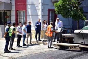 Bornova Belediyesi, vatandaşların en &ccedil;ok talepte bulunduğu yol yapımıyla ilgili
