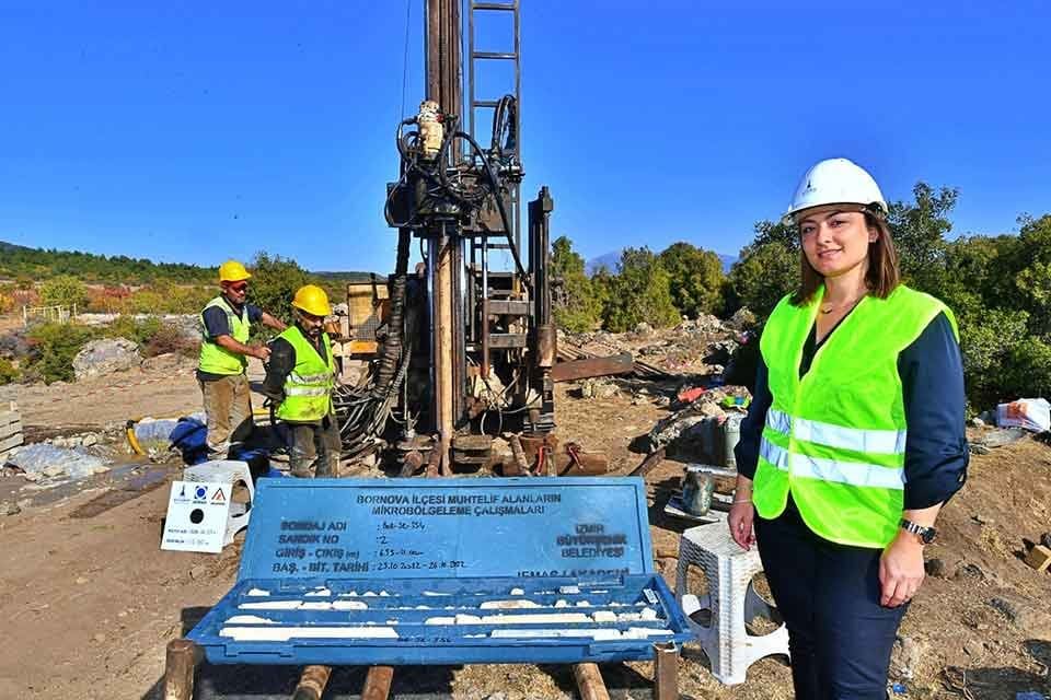 İzmir B&uuml;y&uuml;kşehir Belediyesi&rsquo;nin kenti afetlere diren&ccedil;li hale getirmek i&ccedil;in başlattığı